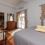 Willa Skylight Wonderful 7 Bedroom