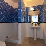 Skylight Wonderful 7 Bedroom ヴィラ アデヘ