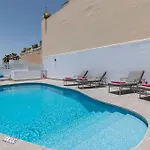 Skylight Wonderful 7 Bedroom